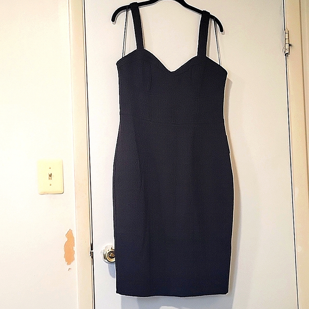 Black boulce dress with back slit